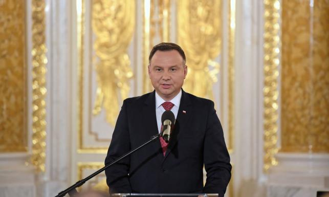 Prezydent Duda: Na marszu nie powinno być transparentów partii, czy nawet ruchów historycznych