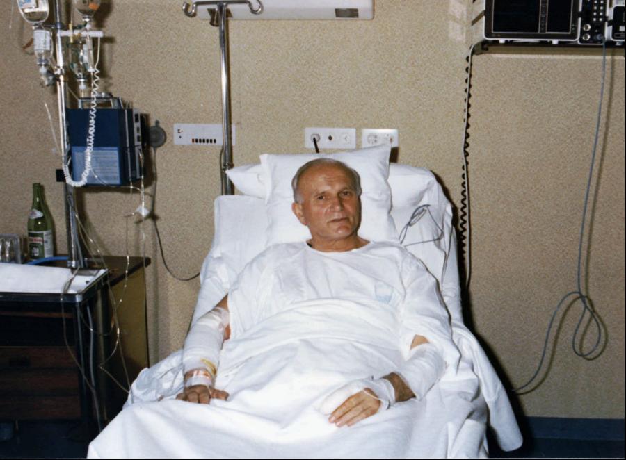 Zamach na papieża Jana Pawła III