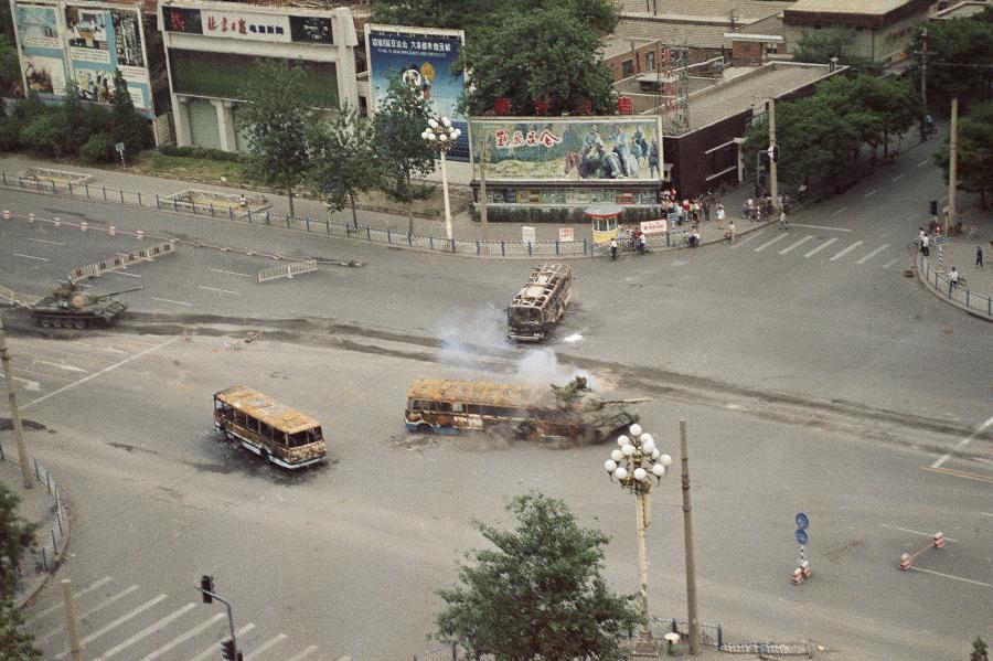 Площадь тяньаньмэнь 1989 фото