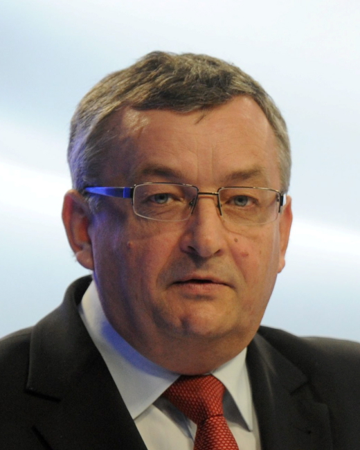 ANDRZEJ ADAMCZYK, minister infrastruktury i budownictwa