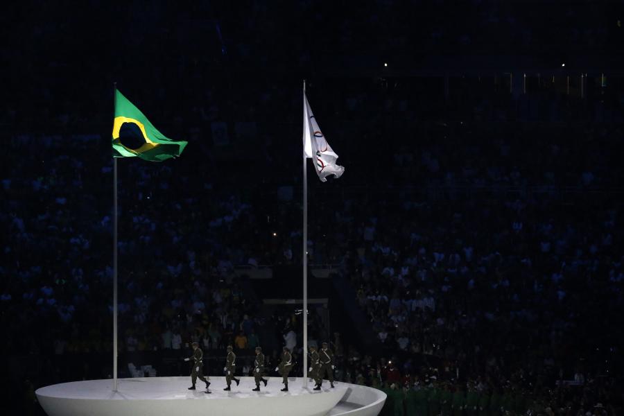 Igrzyska w Rio de Janeiro rozpoczęte. Znicz zapalił były maratończyk Vanderlei de Lima