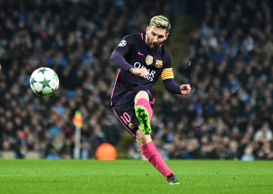 Lionel Messi kończy 30 lat. Jubileusz spędzi przygotowując się do ślubu