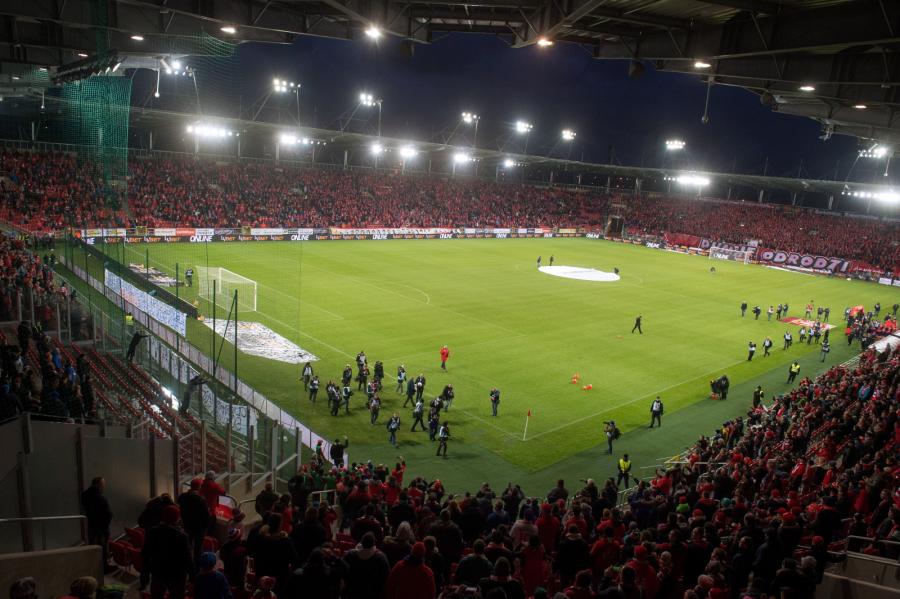 Zbigniew Boniek strzelił pierwszego gola na nowym stadionie na Widzewie